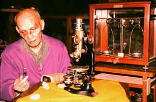 burma sapphire, sapphire crystal, famous sapphires, burma, mogok sapphire, myanmar, gems, corundum